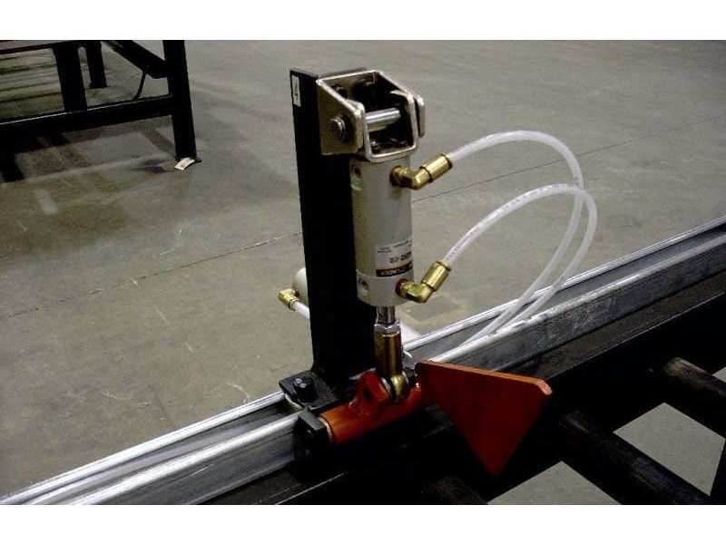 End-Press - Pneumatic Stopper Outfeed