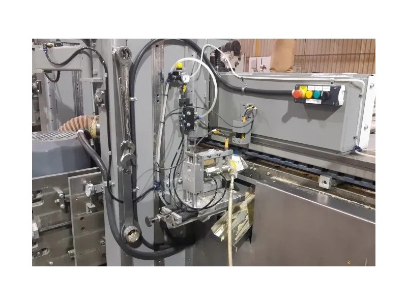 DJ-250 - Applicateur à colle