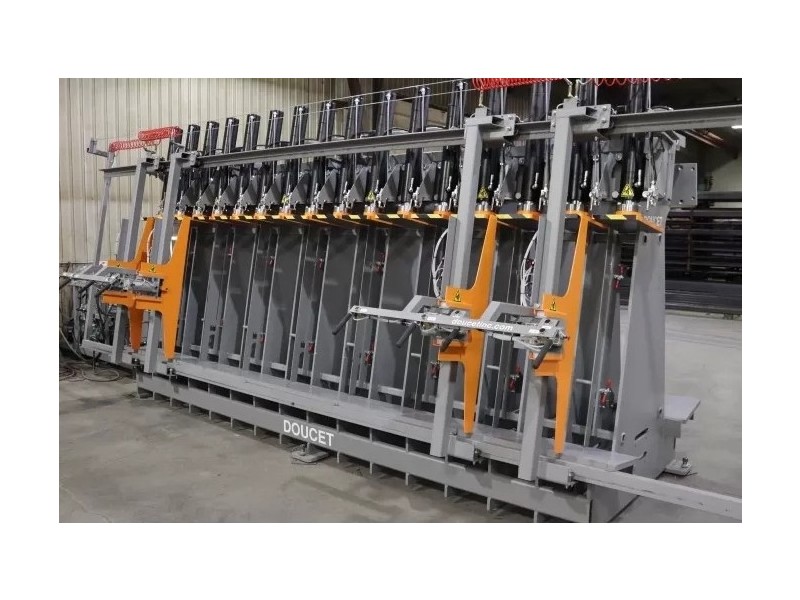Presse hydraulique pour le bois massif d'ingénierie